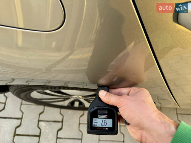 Бежевый Фольксваген e-Golf, объемом двигателя 0 л и пробегом 54 тыс. км за 14300 $, фото 61 на Automoto.ua