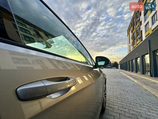 Бежевый Фольксваген e-Golf, объемом двигателя 0 л и пробегом 54 тыс. км за 14300 $, фото 19 на Automoto.ua