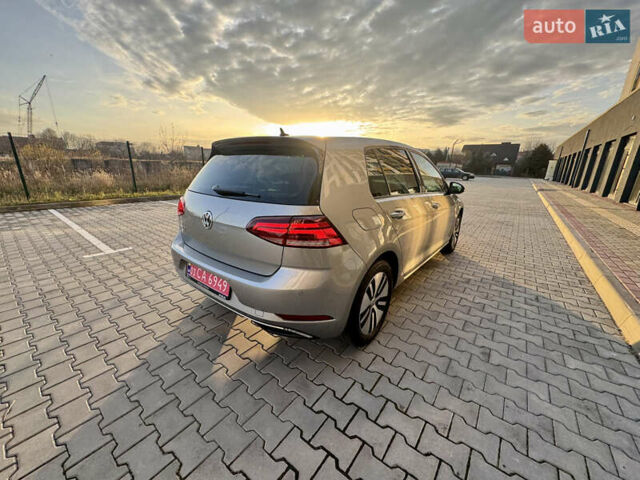 Бежевый Фольксваген e-Golf, объемом двигателя 0 л и пробегом 54 тыс. км за 14300 $, фото 4 на Automoto.ua