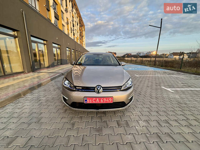Бежевый Фольксваген e-Golf, объемом двигателя 0 л и пробегом 54 тыс. км за 14300 $, фото 2 на Automoto.ua