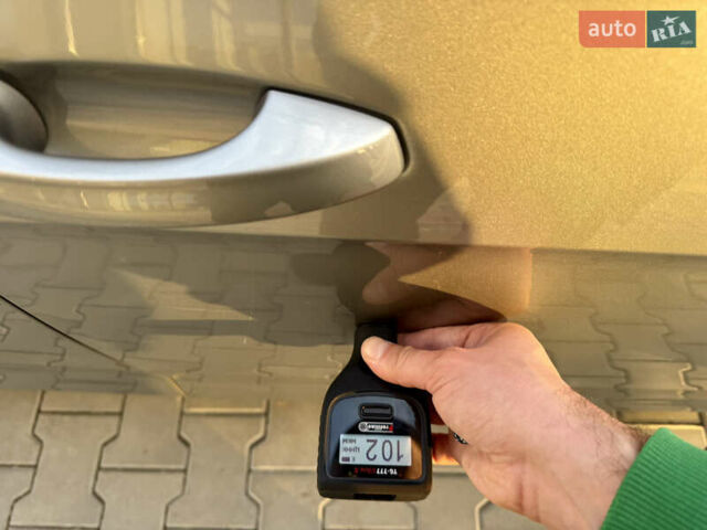 Бежевый Фольксваген e-Golf, объемом двигателя 0 л и пробегом 54 тыс. км за 14300 $, фото 58 на Automoto.ua