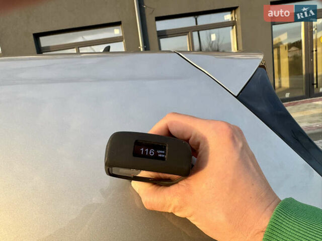 Бежевый Фольксваген e-Golf, объемом двигателя 0 л и пробегом 54 тыс. км за 14300 $, фото 69 на Automoto.ua