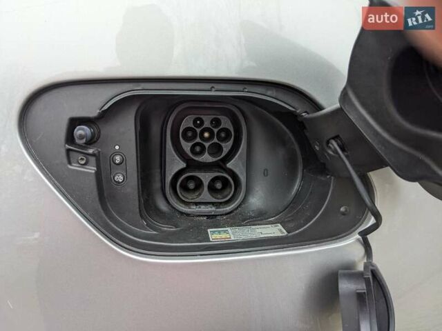 Бежевий Фольксваген e-Golf, об'ємом двигуна 0 л та пробігом 30 тис. км за 14619 $, фото 28 на Automoto.ua