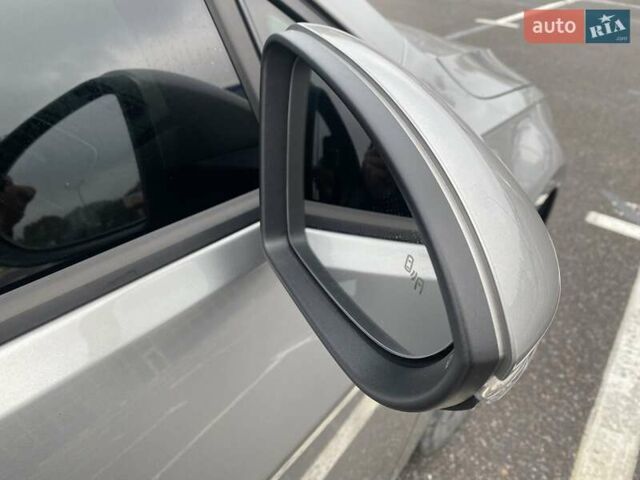 Бежевий Фольксваген e-Golf, об'ємом двигуна 0 л та пробігом 106 тис. км за 14800 $, фото 6 на Automoto.ua