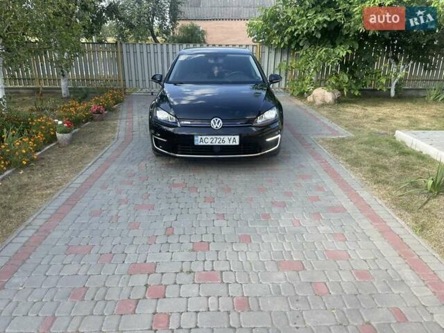 Черный Фольксваген e-Golf, объемом двигателя 0 л и пробегом 131 тыс. км за 9300 $, фото 16 на Automoto.ua