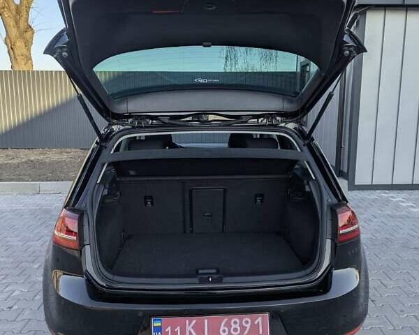 Чорний Фольксваген e-Golf, об'ємом двигуна 0 л та пробігом 129 тис. км за 9000 $, фото 14 на Automoto.ua