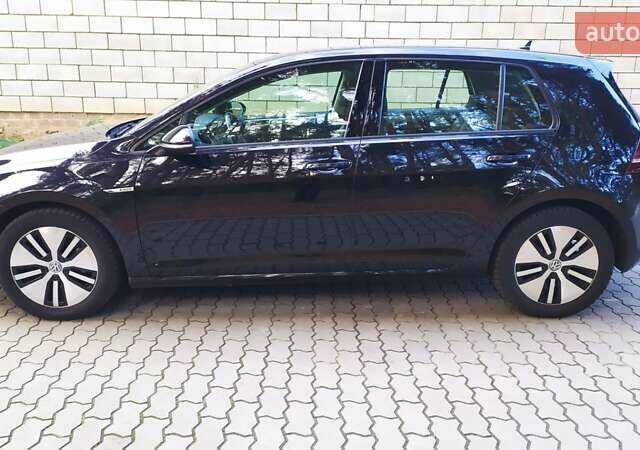 Чорний Фольксваген e-Golf, об'ємом двигуна 0 л та пробігом 112 тис. км за 9250 $, фото 4 на Automoto.ua