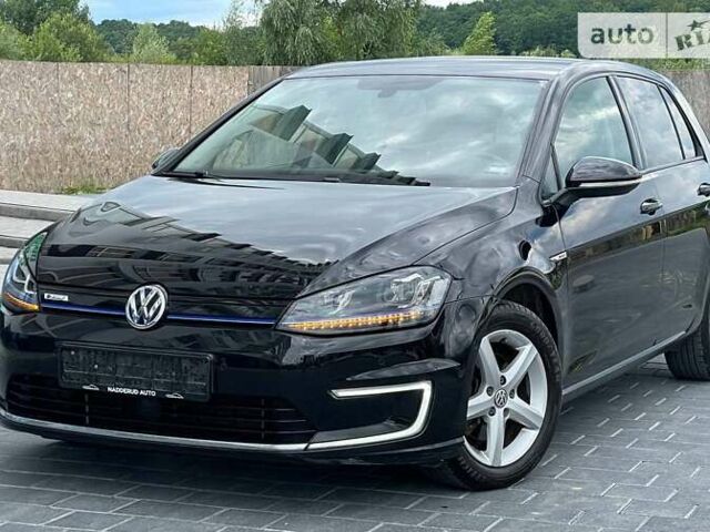 Черный Фольксваген e-Golf, объемом двигателя 0 л и пробегом 97 тыс. км за 13299 $, фото 3 на Automoto.ua