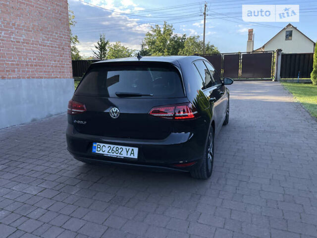 Черный Фольксваген e-Golf, объемом двигателя 0 л и пробегом 116 тыс. км за 9800 $, фото 10 на Automoto.ua