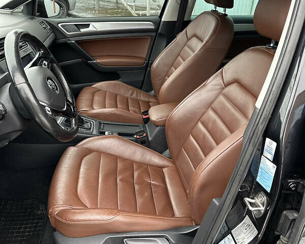 Черный Фольксваген e-Golf, объемом двигателя 0 л и пробегом 125 тыс. км за 9200 $, фото 5 на Automoto.ua