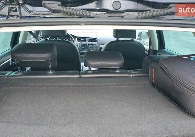 Чорний Фольксваген e-Golf, об'ємом двигуна 0 л та пробігом 169 тис. км за 7499 $, фото 21 на Automoto.ua