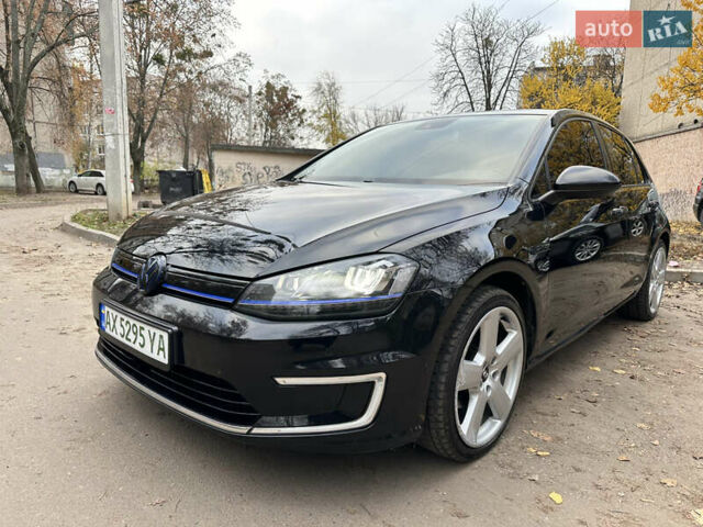Чорний Фольксваген e-Golf, об'ємом двигуна 0 л та пробігом 105 тис. км за 9600 $, фото 2 на Automoto.ua