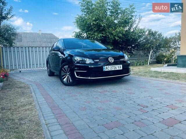 Черный Фольксваген e-Golf, объемом двигателя 0 л и пробегом 131 тыс. км за 9300 $, фото 9 на Automoto.ua