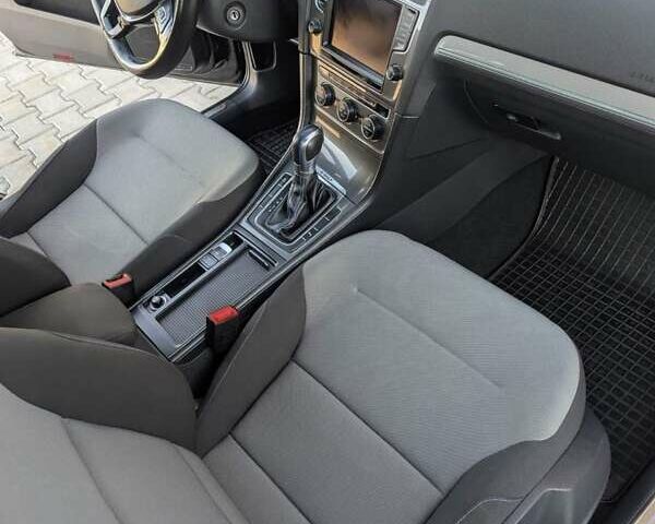 Чорний Фольксваген e-Golf, об'ємом двигуна 0 л та пробігом 129 тис. км за 9000 $, фото 12 на Automoto.ua