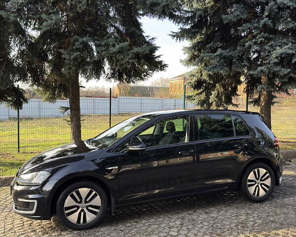 Черный Фольксваген e-Golf, объемом двигателя 0 л и пробегом 113 тыс. км за 10500 $, фото 3 на Automoto.ua