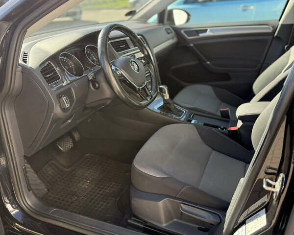 Чорний Фольксваген e-Golf, об'ємом двигуна 0 л та пробігом 107 тис. км за 8100 $, фото 7 на Automoto.ua