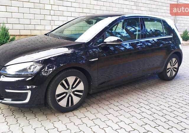 Чорний Фольксваген e-Golf, об'ємом двигуна 0 л та пробігом 112 тис. км за 9250 $, фото 2 на Automoto.ua