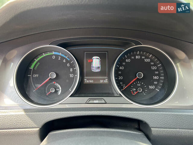 Черный Фольксваген e-Golf, объемом двигателя 0 л и пробегом 116 тыс. км за 9500 $, фото 2 на Automoto.ua