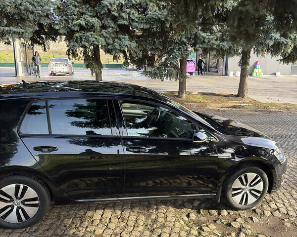 Черный Фольксваген e-Golf, объемом двигателя 0 л и пробегом 113 тыс. км за 10500 $, фото 7 на Automoto.ua