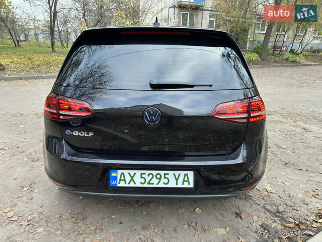 Чорний Фольксваген e-Golf, об'ємом двигуна 0 л та пробігом 105 тис. км за 9600 $, фото 4 на Automoto.ua