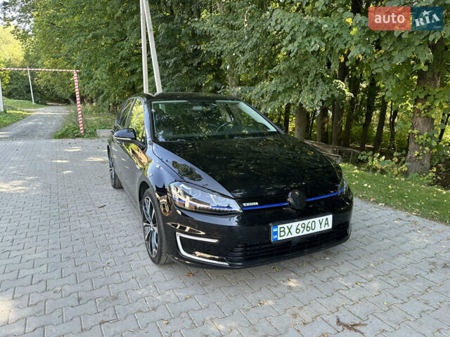 Черный Фольксваген e-Golf, объемом двигателя 0 л и пробегом 121 тыс. км за 8400 $, фото 3 на Automoto.ua