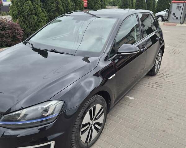 Черный Фольксваген e-Golf, объемом двигателя 0 л и пробегом 127 тыс. км за 8700 $, фото 1 на Automoto.ua