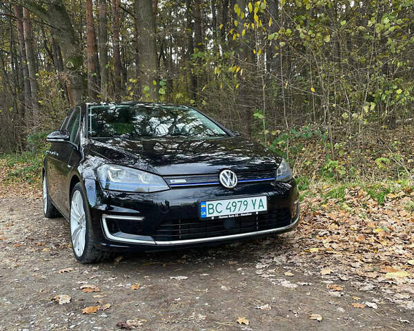 Черный Фольксваген e-Golf, объемом двигателя 0 л и пробегом 118 тыс. км за 8500 $, фото 6 на Automoto.ua