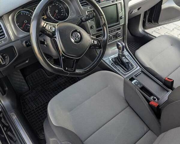 Чорний Фольксваген e-Golf, об'ємом двигуна 0 л та пробігом 129 тис. км за 9000 $, фото 11 на Automoto.ua