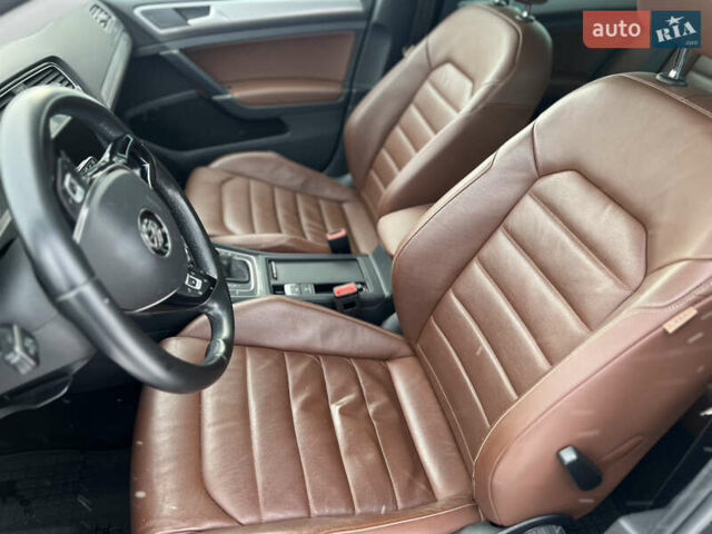 Черный Фольксваген e-Golf, объемом двигателя 0 л и пробегом 96 тыс. км за 9300 $, фото 11 на Automoto.ua