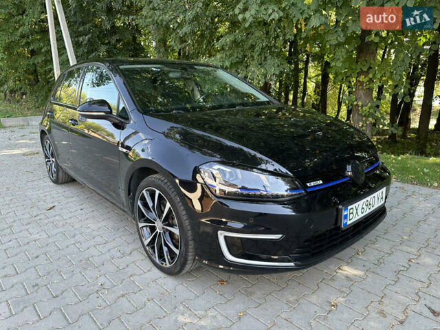 Черный Фольксваген e-Golf, объемом двигателя 0 л и пробегом 121 тыс. км за 8400 $, фото 4 на Automoto.ua