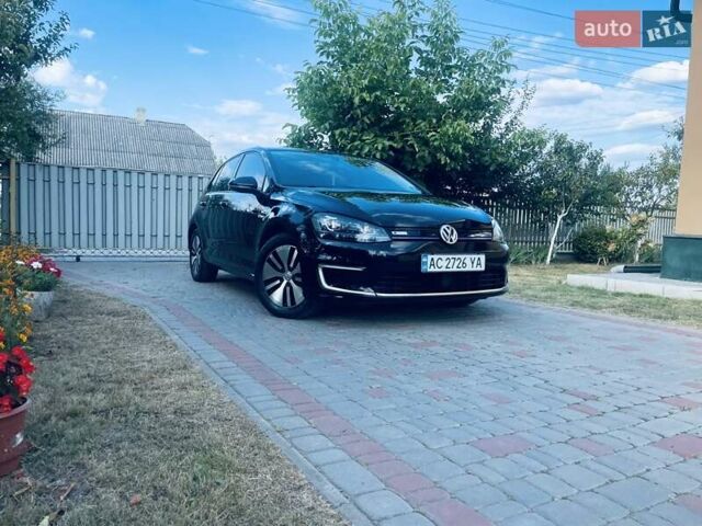 Черный Фольксваген e-Golf, объемом двигателя 0 л и пробегом 131 тыс. км за 9300 $, фото 11 на Automoto.ua