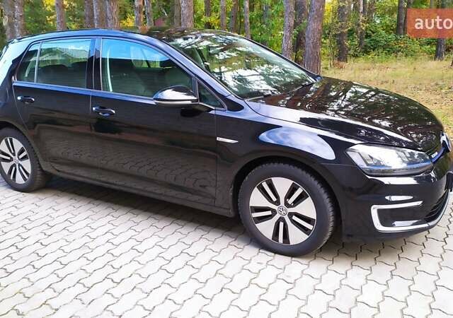 Чорний Фольксваген e-Golf, об'ємом двигуна 0 л та пробігом 112 тис. км за 9250 $, фото 3 на Automoto.ua