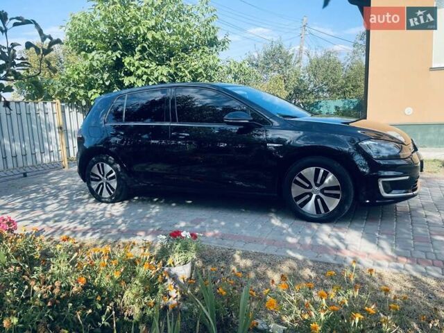 Черный Фольксваген e-Golf, объемом двигателя 0 л и пробегом 131 тыс. км за 9300 $, фото 35 на Automoto.ua