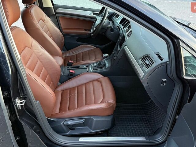 Чорний Фольксваген e-Golf, об'ємом двигуна 0 л та пробігом 129 тис. км за 9450 $, фото 4 на Automoto.ua