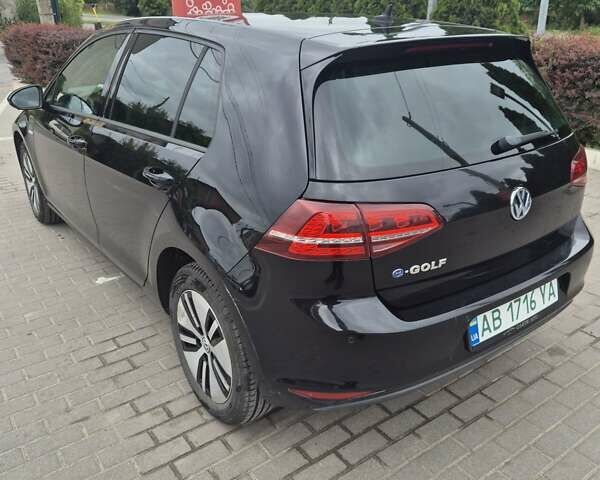 Черный Фольксваген e-Golf, объемом двигателя 0 л и пробегом 127 тыс. км за 8700 $, фото 4 на Automoto.ua