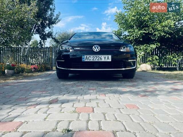 Черный Фольксваген e-Golf, объемом двигателя 0 л и пробегом 131 тыс. км за 9300 $, фото 18 на Automoto.ua