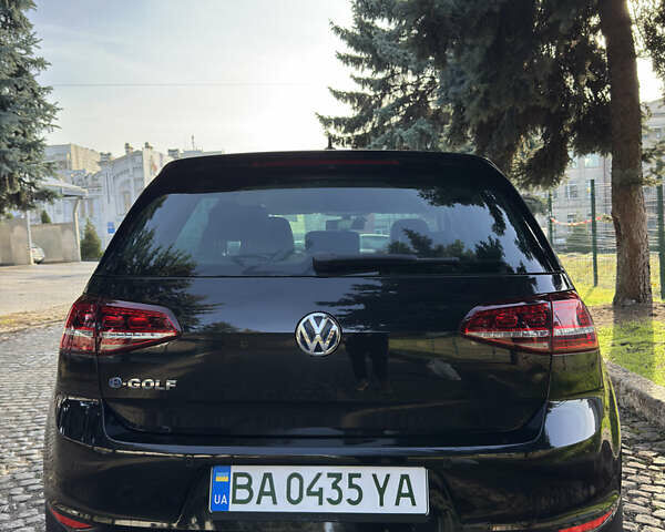 Черный Фольксваген e-Golf, объемом двигателя 0 л и пробегом 113 тыс. км за 10500 $, фото 5 на Automoto.ua