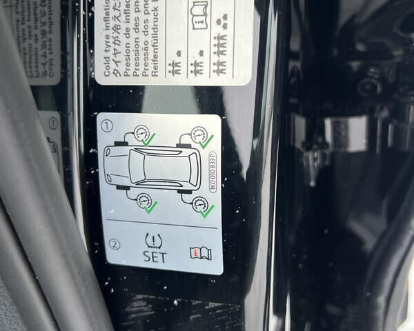 Черный Фольксваген e-Golf, объемом двигателя 0 л и пробегом 96 тыс. км за 9300 $, фото 22 на Automoto.ua