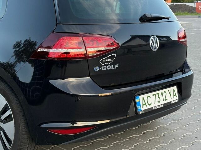 Чорний Фольксваген e-Golf, об'ємом двигуна 0 л та пробігом 129 тис. км за 9450 $, фото 23 на Automoto.ua