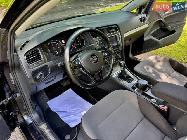 Чорний Фольксваген e-Golf, об'ємом двигуна 0 л та пробігом 105 тис. км за 8999 $, фото 12 на Automoto.ua