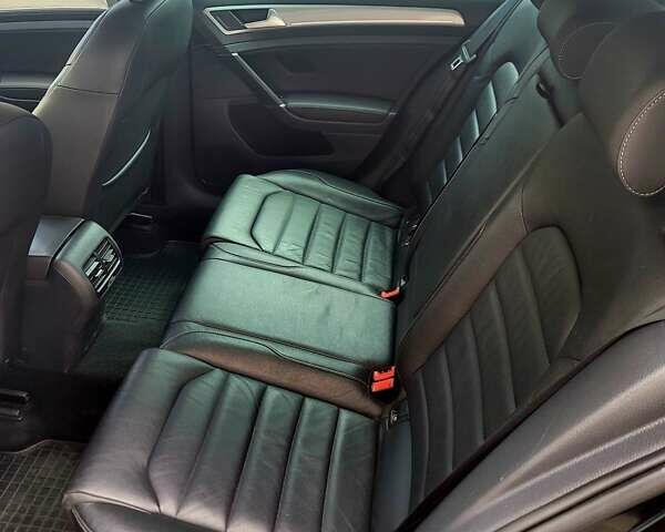 Чорний Фольксваген e-Golf, об'ємом двигуна 0 л та пробігом 92 тис. км за 11100 $, фото 23 на Automoto.ua