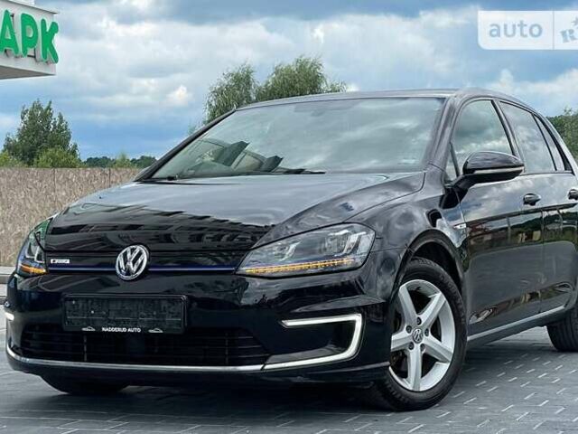 Черный Фольксваген e-Golf, объемом двигателя 0 л и пробегом 97 тыс. км за 13299 $, фото 1 на Automoto.ua