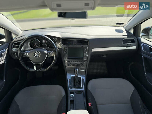 Чорний Фольксваген e-Golf, об'ємом двигуна 0 л та пробігом 107 тис. км за 8100 $, фото 11 на Automoto.ua