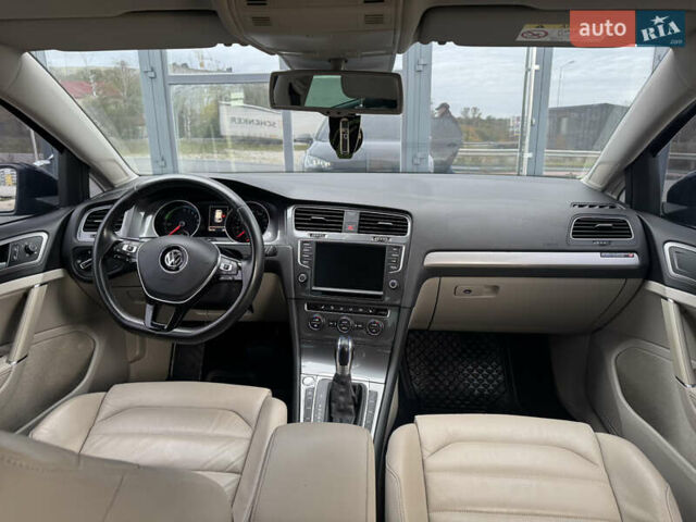 Черный Фольксваген e-Golf, объемом двигателя 0 л и пробегом 136 тыс. км за 9299 $, фото 63 на Automoto.ua