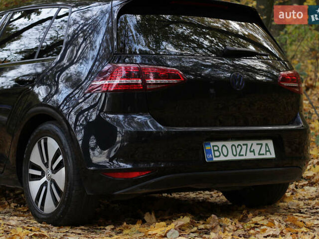 Черный Фольксваген e-Golf, объемом двигателя 0 л и пробегом 199 тыс. км за 8200 $, фото 4 на Automoto.ua