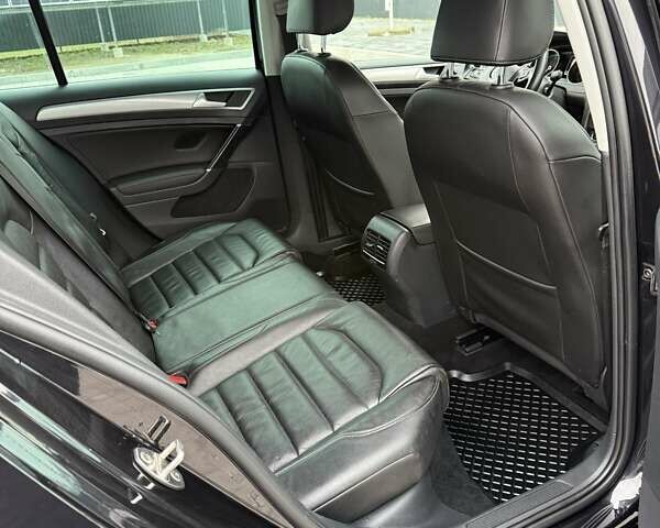 Чорний Фольксваген e-Golf, об'ємом двигуна 0 л та пробігом 130 тис. км за 9200 $, фото 34 на Automoto.ua