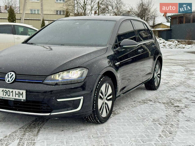 Черный Фольксваген e-Golf, объемом двигателя 0 л и пробегом 130 тыс. км за 8300 $, фото 1 на Automoto.ua