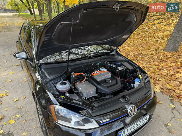 Фольксваген e-Golf 2015 в Кропивницком (Кировограде) на Automoto.ua Черный Фольксваген e-Golf, объемом двигателя 0 л и пробегом 180 тыс. км за 8400 $, фото 41 на Automoto.ua