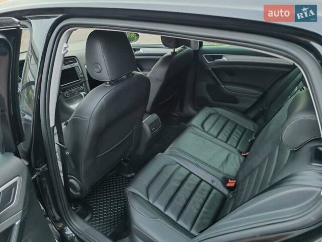 Чорний Фольксваген e-Golf, об'ємом двигуна 0 л та пробігом 120 тис. км за 7750 $, фото 46 на Automoto.ua