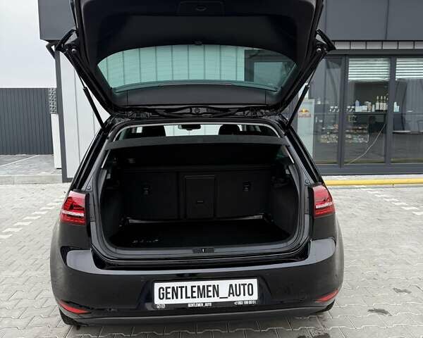 Чорний Фольксваген e-Golf, об'ємом двигуна 0 л та пробігом 130 тис. км за 9200 $, фото 30 на Automoto.ua